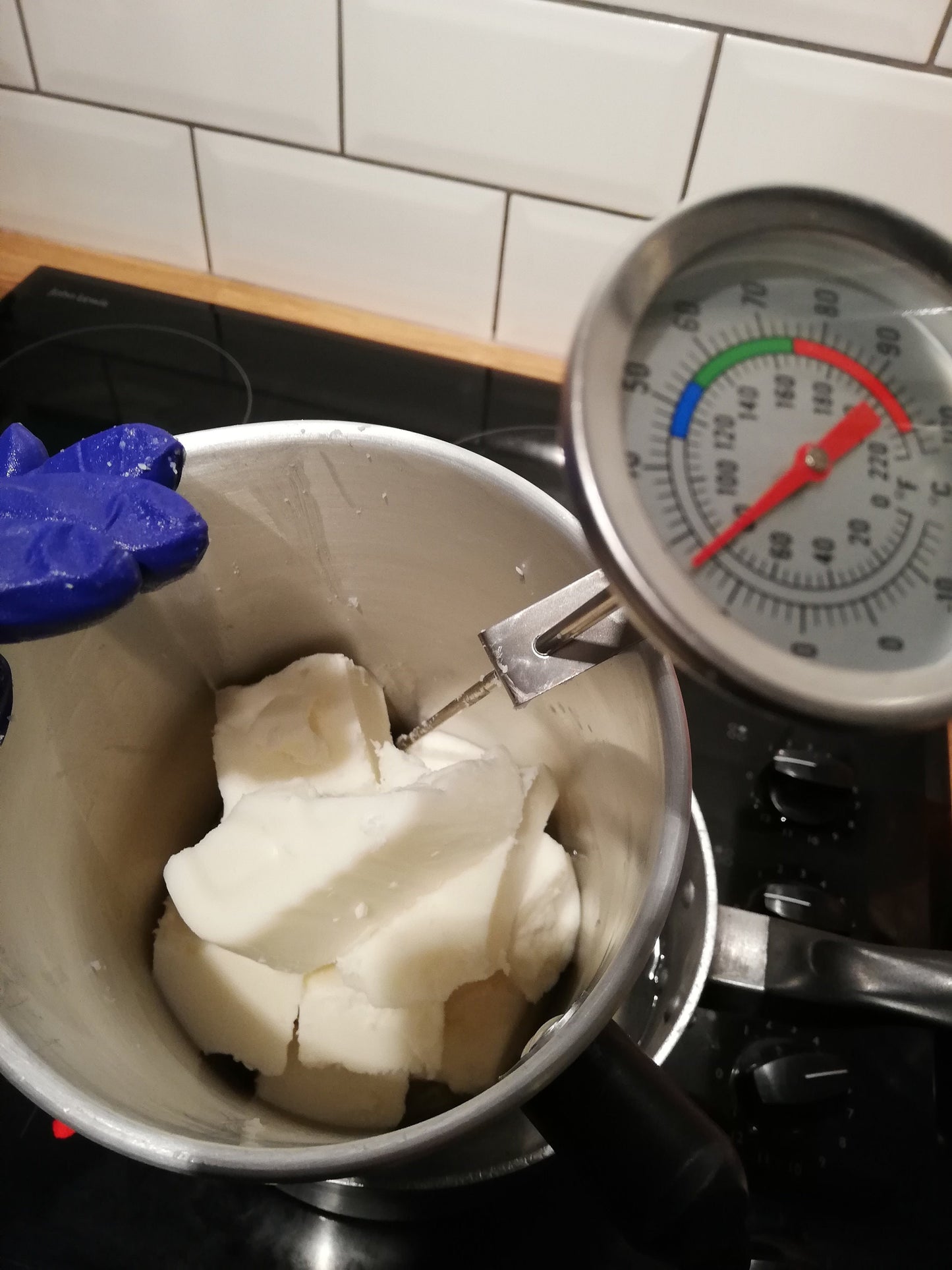 Relaxing Spa Aromatherapy Essential Oil Candle, 150g